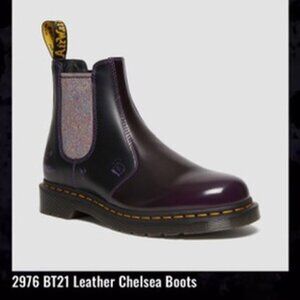 BT21 Leather Chelsea Boots (Dr Martens) - Womens 10